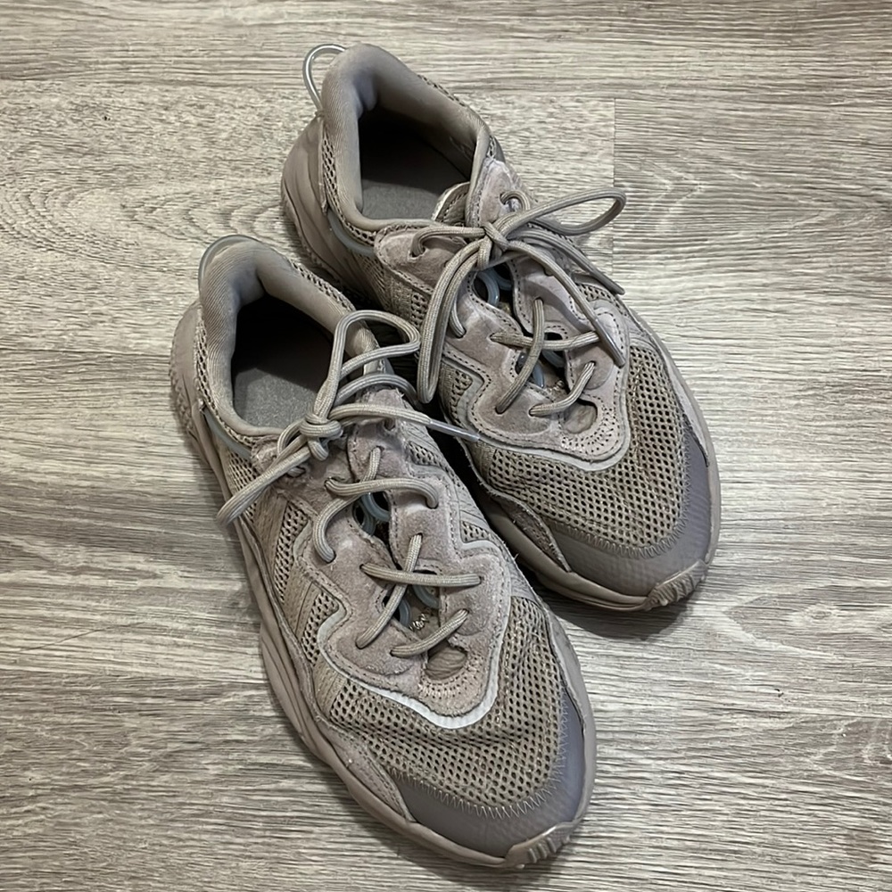 Adidas Ozweego Shoe